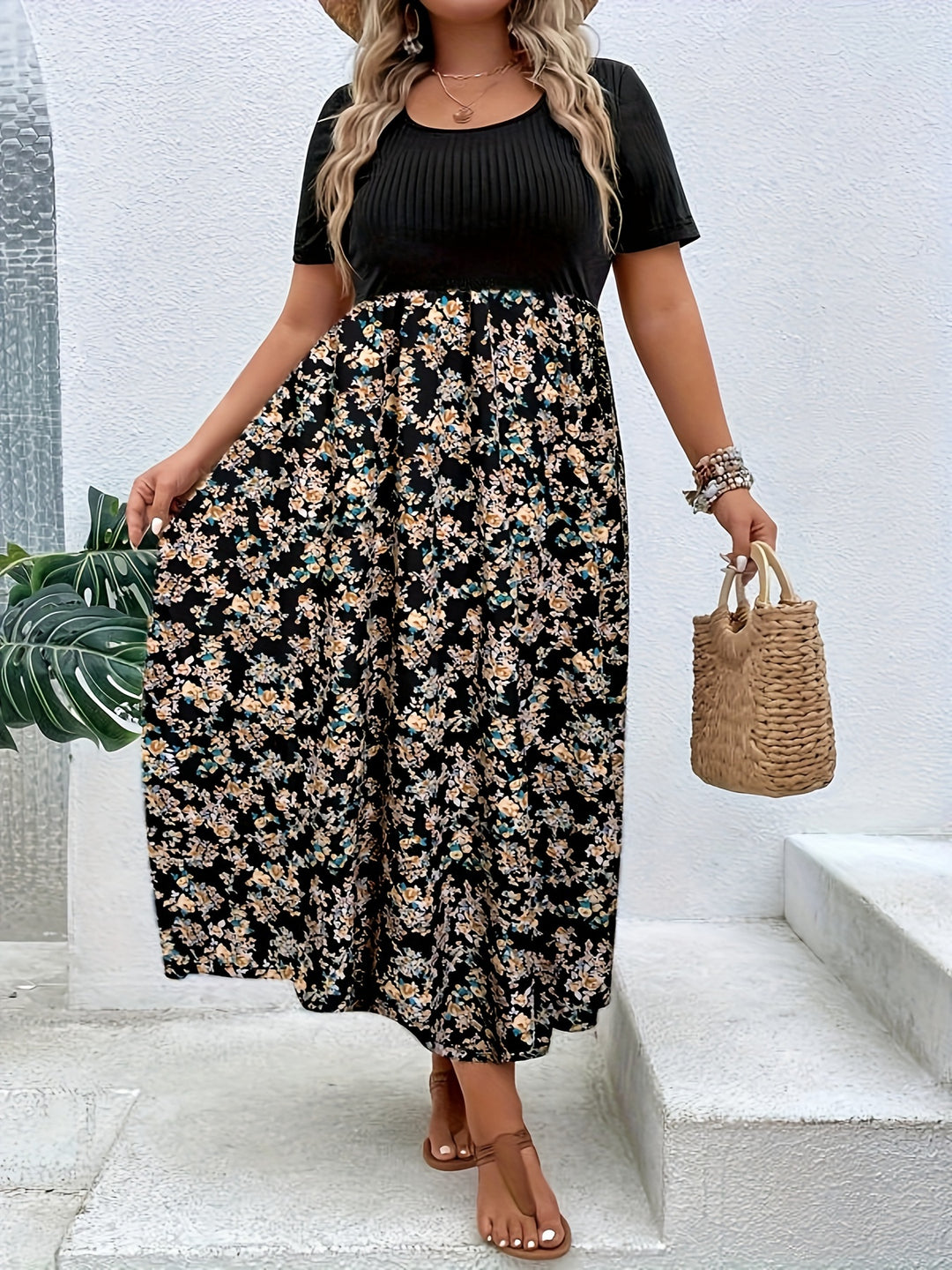 France | Robe Élégante Grande Taille Fleuri